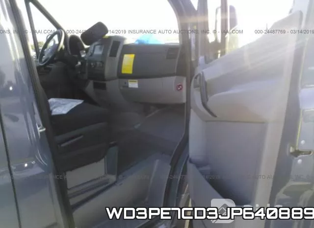 WD3PE7CD3JP640889_5.webp