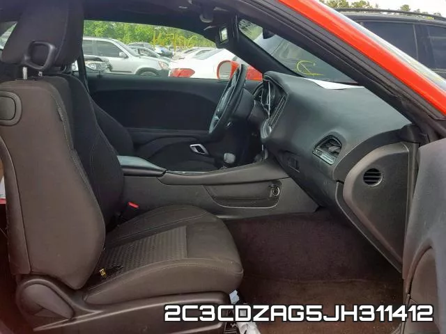 2C3CDZAG5JH311412_5.webp