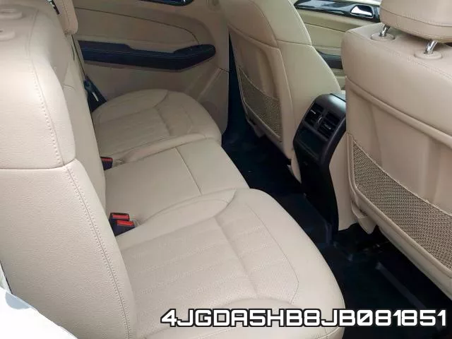 4JGDA5HB8JB081851_6.webp