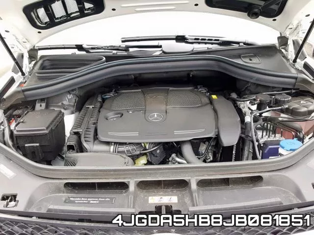 4JGDA5HB8JB081851_7.webp