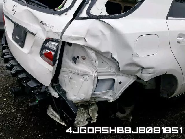 4JGDA5HB8JB081851_9.webp