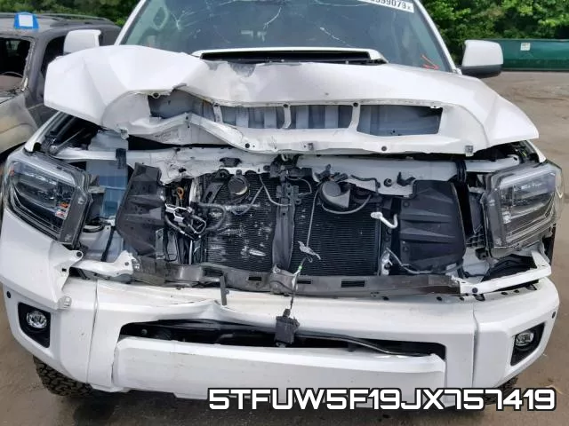 5TFUW5F19JX757419