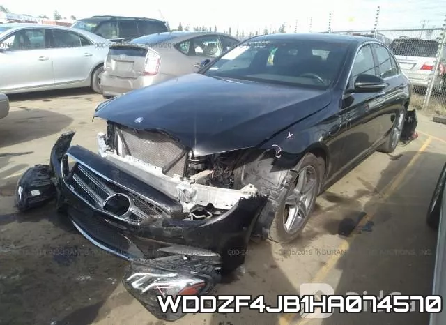 WDDZF4JB1HA074570_2.webp