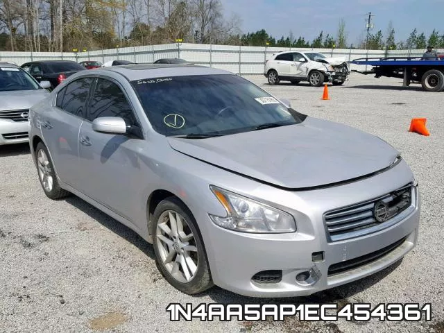1N4AA5AP1EC454361