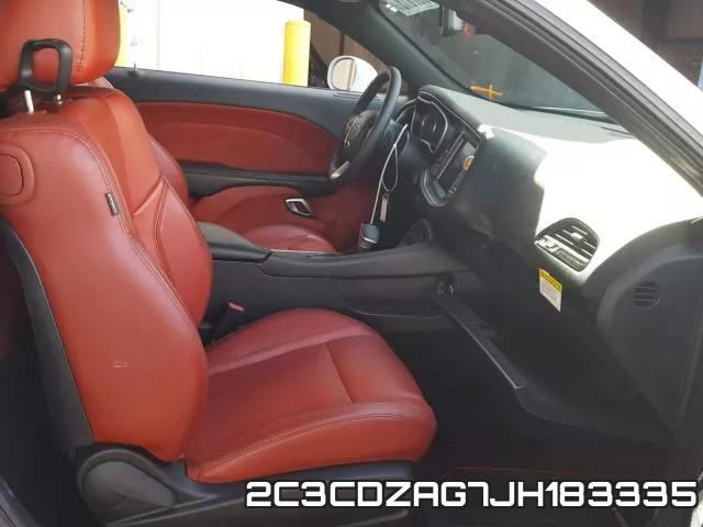 2C3CDZAG7JH183335_5.webp