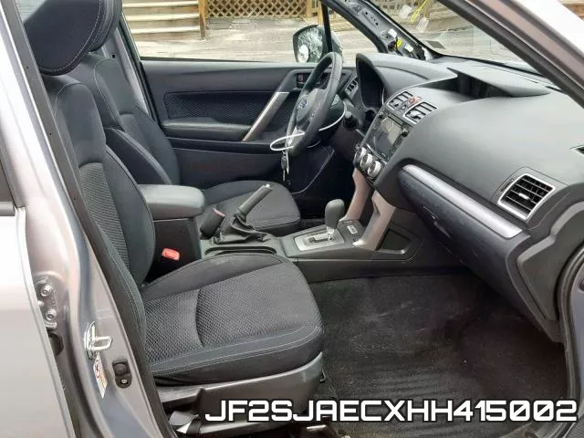 JF2SJAECXHH415002_5.webp