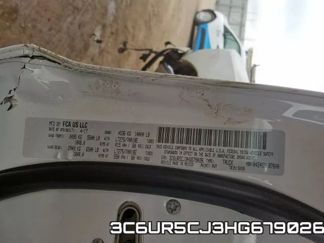 3C6UR5CJ3HG679026_10.webp
