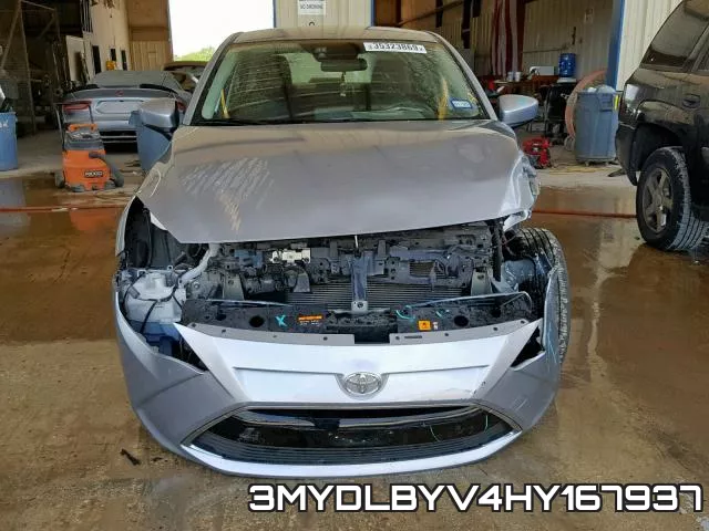 3MYDLBYV4HY167937_9.webp