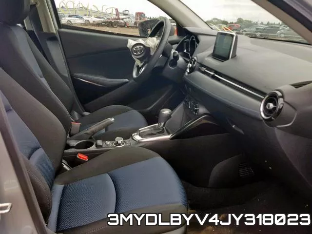3MYDLBYV4JY318023_5.webp