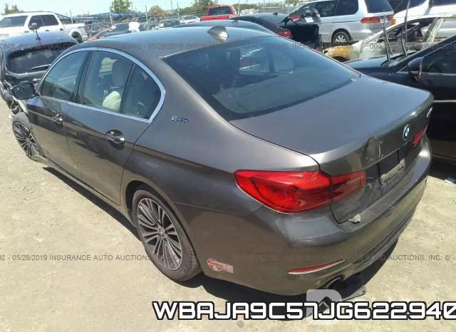 WBAJA9C57JG622940_3.webp