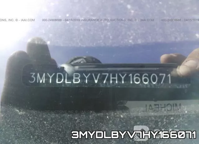 3MYDLBYV7HY166071_9.webp