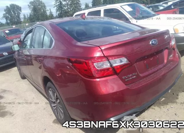 4S3BNAF6XK3030622