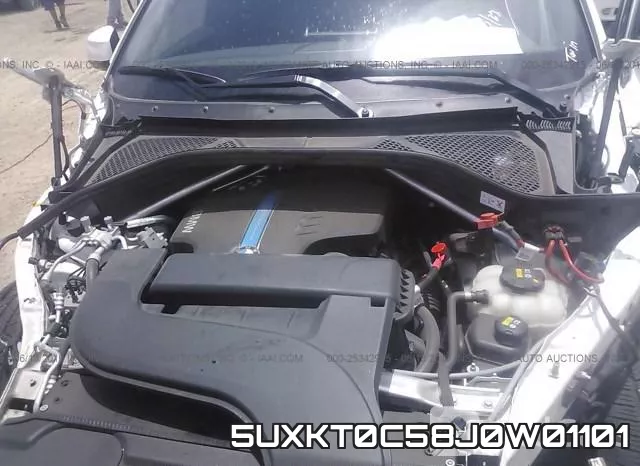 5UXKT0C58J0W01101_10.webp