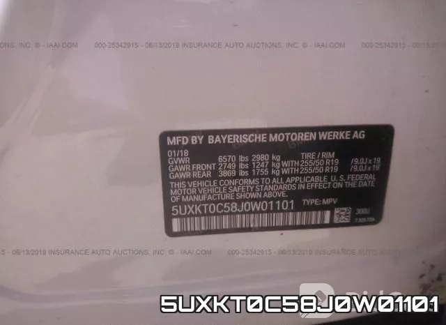 5UXKT0C58J0W01101