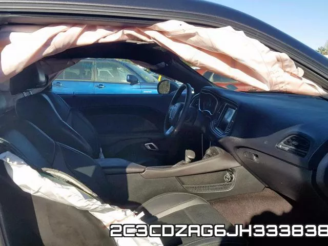 2C3CDZAG6JH333838_5.webp