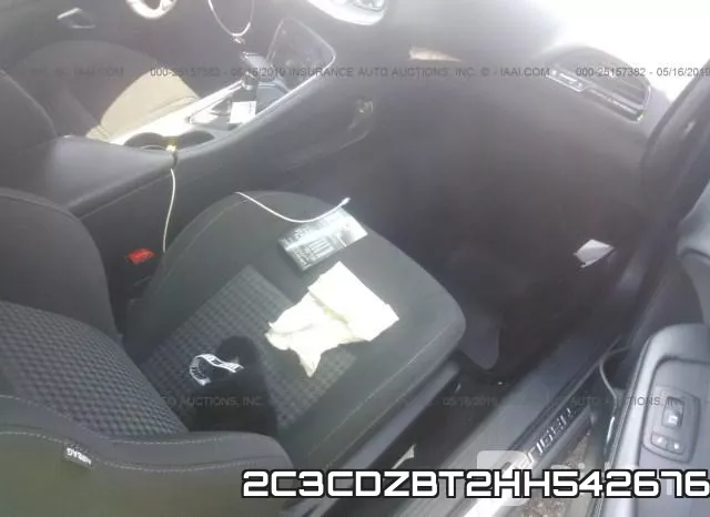 2C3CDZBT2HH542676_5.webp