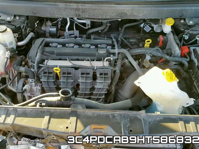 3C4PDCAB9HT586832_7.webp