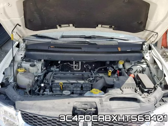 3C4PDCABXHT563401_7.webp