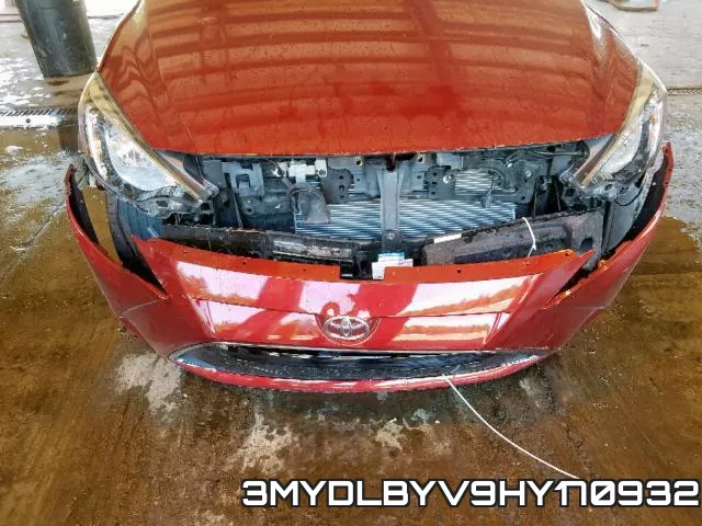 3MYDLBYV9HY170932_9.webp