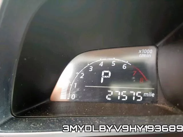 3MYDLBYV9HY193689_8.webp