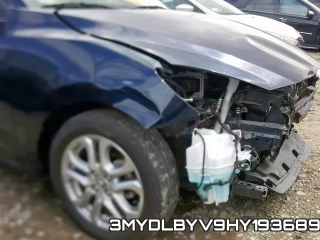 3MYDLBYV9HY193689_9.webp