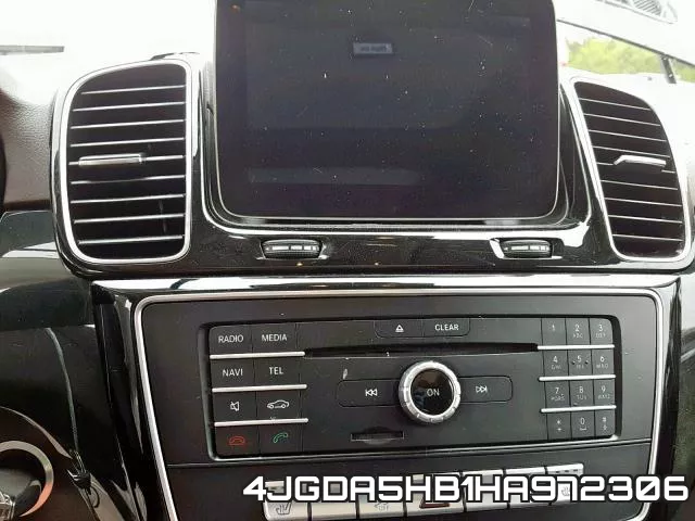 4JGDA5HB1HA972306_9.webp