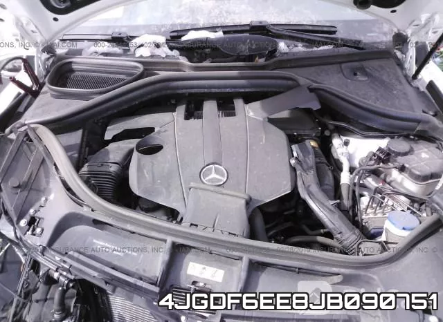 4JGDF6EE8JB090751_10.webp