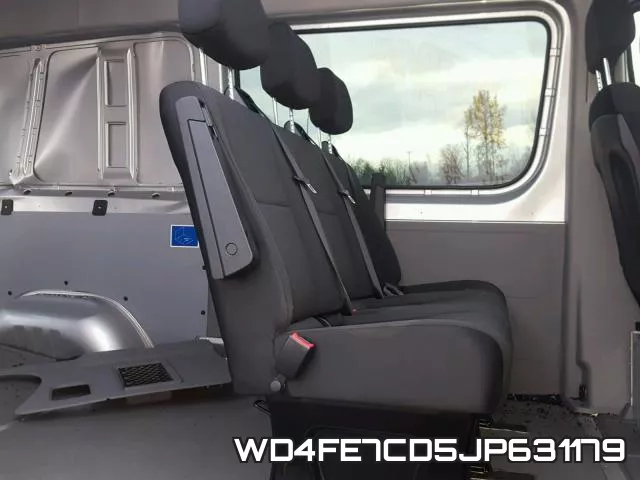 WD4FE7CD5JP631179_6.webp