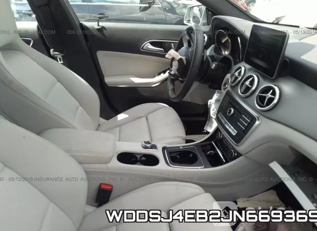 WDDSJ4EB2JN669369_5.webp