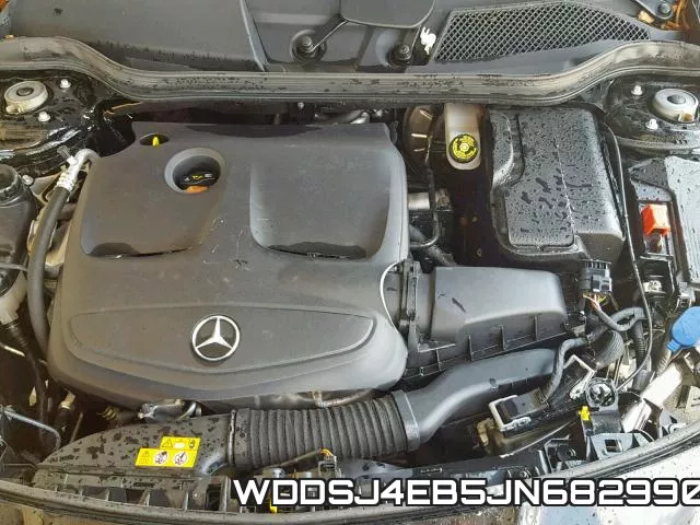 WDDSJ4EB5JN682990