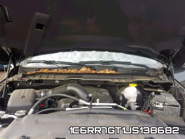 1C6RR7GT1JS138682_7.webp