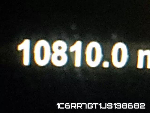 1C6RR7GT1JS138682_8.webp