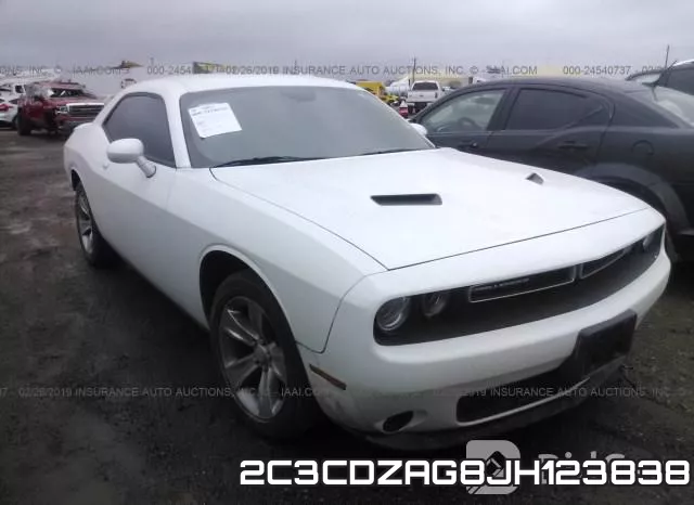 2C3CDZAG8JH123838_1.webp