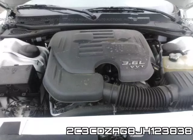 2C3CDZAG8JH123838_10.webp