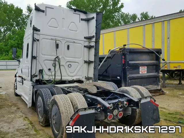 3AKJHHDR1KSKE7297_3.webp