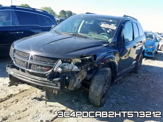 3C4PDCAB2HT573212_2.webp