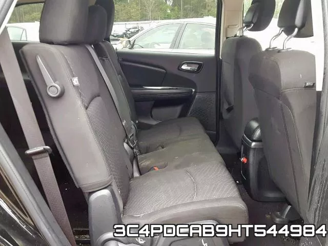 3C4PDCAB9HT544984_6.webp
