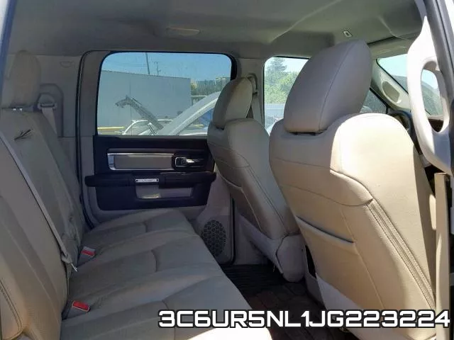 3C6UR5NL1JG223224_6.webp