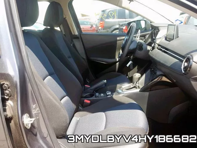 3MYDLBYV4HY186682_5.webp