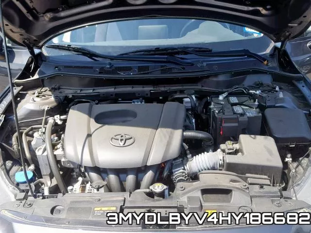 3MYDLBYV4HY186682_7.webp