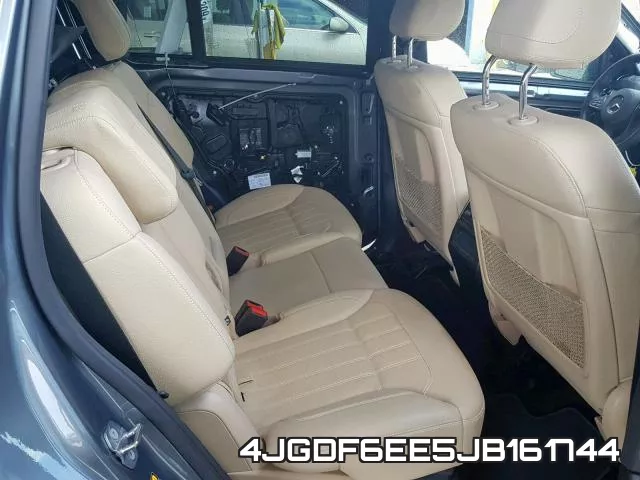 4JGDF6EE5JB161744_6.webp