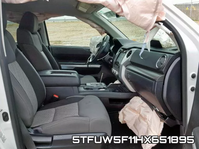 5TFUW5F11HX651895_5.webp
