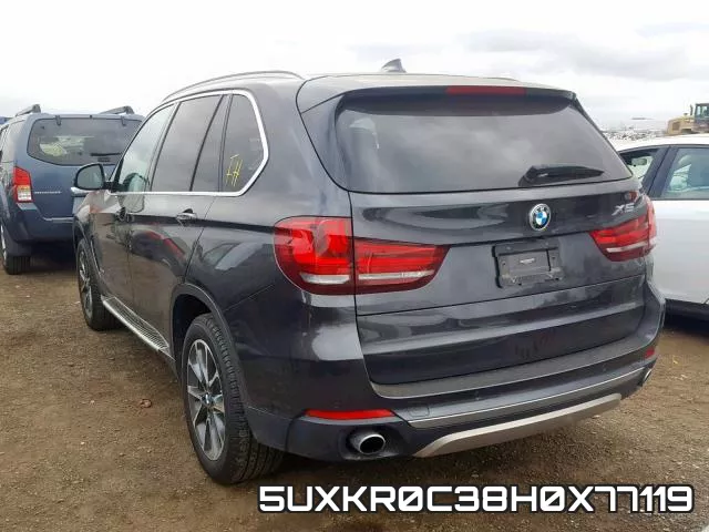 5UXKR0C38H0X77119_3.webp