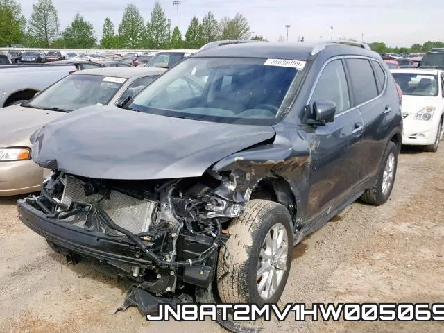 JN8AT2MV1HW005069_2.webp