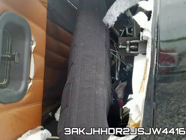 3AKJHHDR2JSJW4416_6.webp