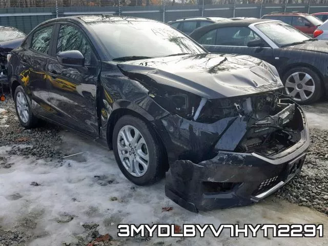 3MYDLBYV7HY172291_1.webp