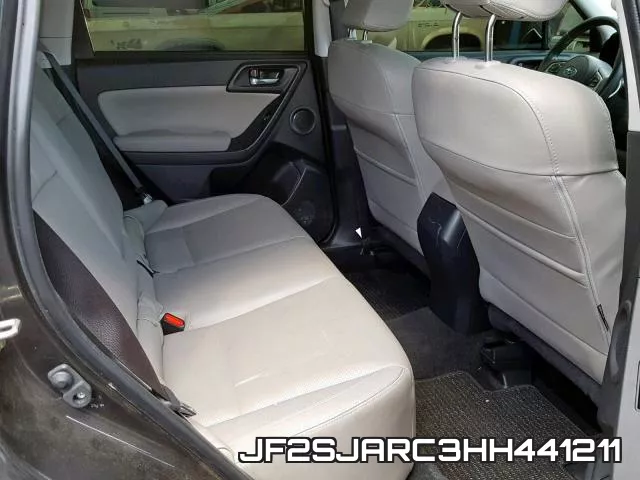 JF2SJARC3HH441211_6.webp