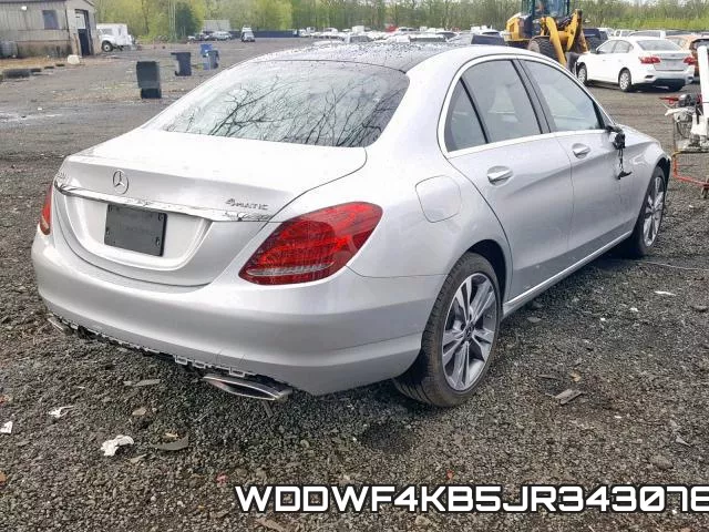 WDDWF4KB5JR343078_4.webp