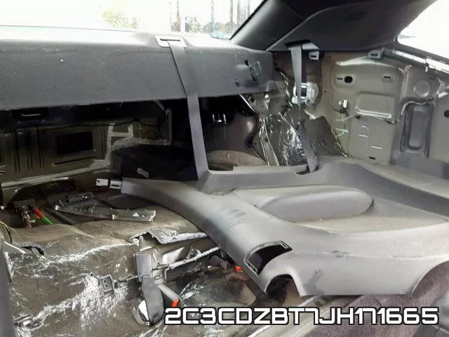 2C3CDZBT7JH171665_6.webp