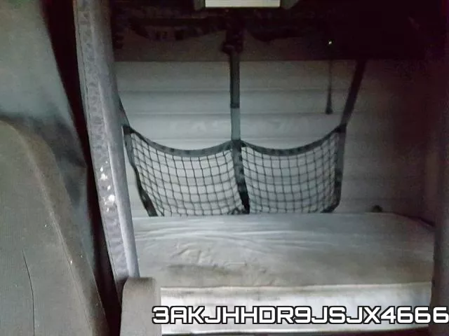 3AKJHHDR9JSJX4666_6.webp